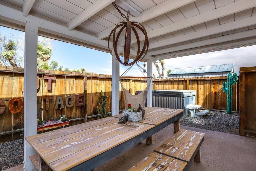 Jt Cottage Yucca Valley Exteriér fotografie