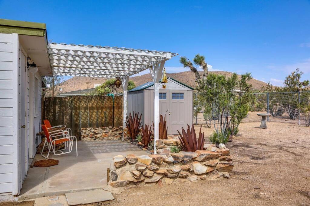 Jt Cottage Yucca Valley Exteriér fotografie